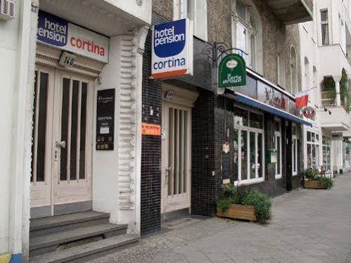 Hotel-Pension Cortina Берлин Екстериор снимка